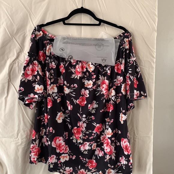 Off the shoulder black and floral print top. New in bag, unbranded, comfortable - Picture 6 of 8